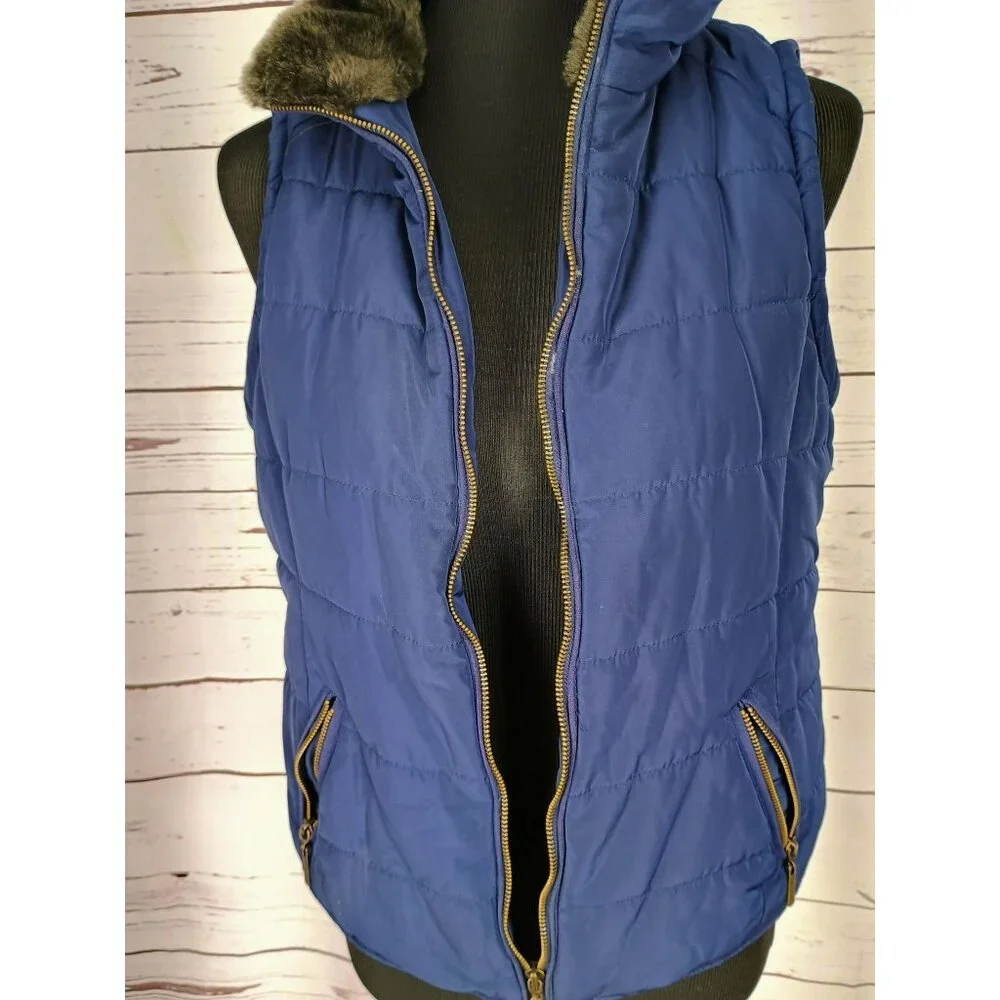 Copper Key Navy Blue‎ Fur Collar Girl's Size Large Style CJ5089FXW1 Puffer Vest